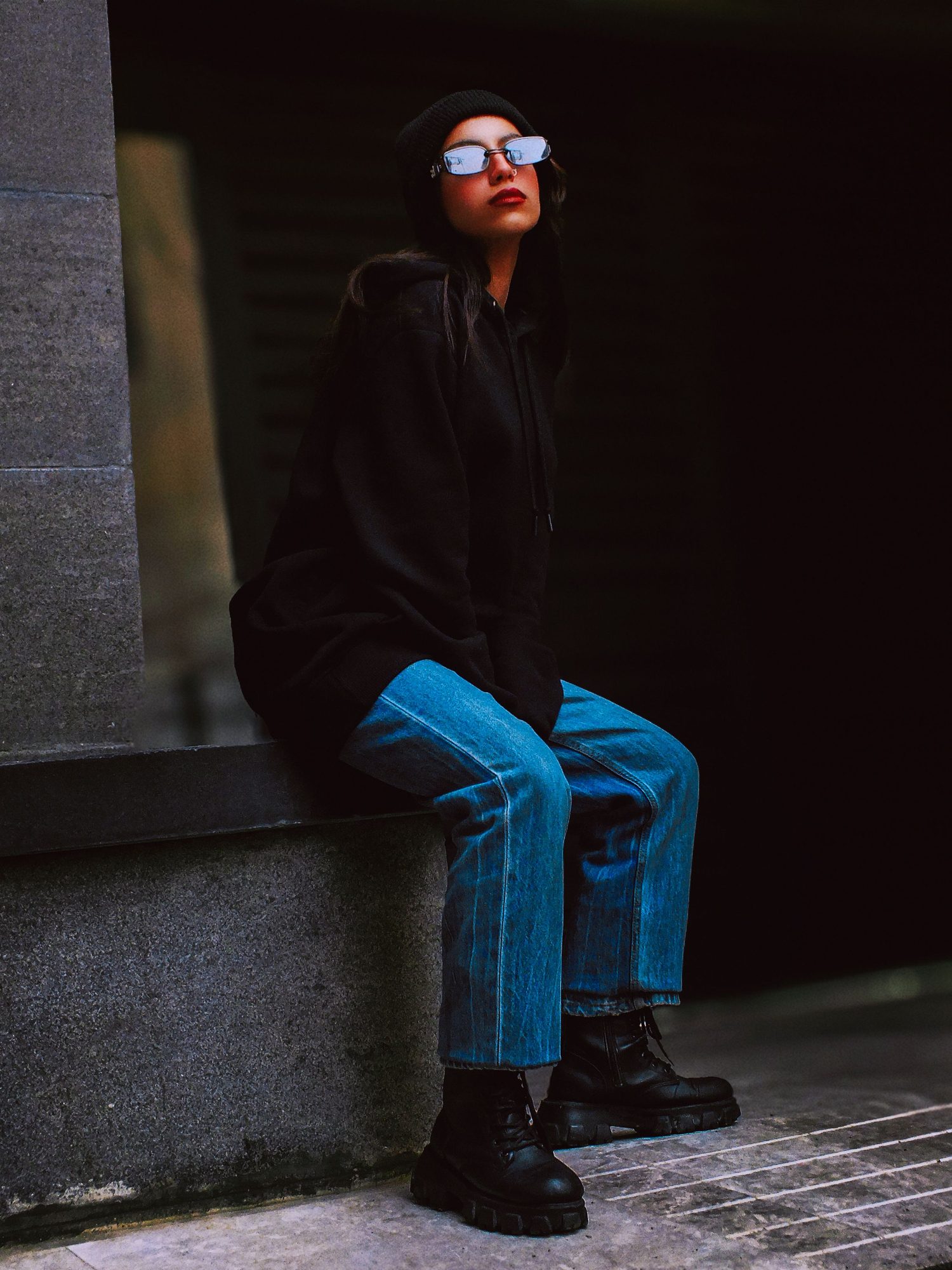 Urban fashion with sunglasses